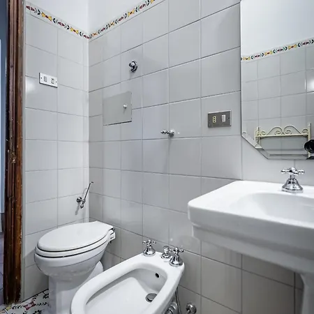 Roommo D'azeglio Apartament *